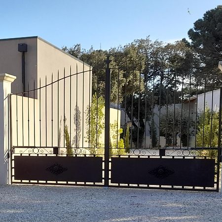 La Mathilde Bed & Breakfast Villeneuve-lès-Avignon Dış mekan fotoğraf